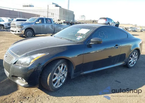 2013 Infiniti G37 Journey z USA, uszkodzony, nr VIN JN1CV6EK9DM921131